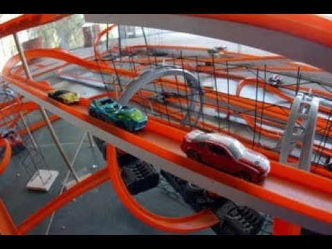 largest hot wheels track
